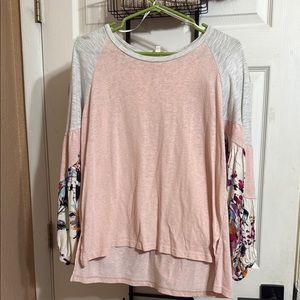 Umgee Pink Raglan 3/4 Sleeve Asymmetrical Sweatshirt